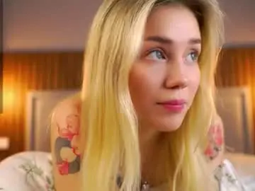 Chaturbate Best live sex cam show of cinacandy
