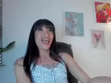 Chaturbate Live Porn of gia_demiee