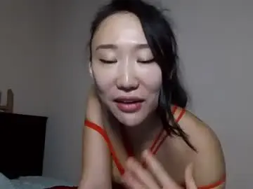 Chaturbate Live Sex Cam of sweet_pina