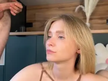 Chaturbate Watch Live Sex Cams of adele_nick2202