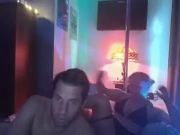 Chaturbate Sex Cam of kmack1111