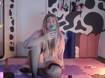 Chaturbate Adult Video Chat of hi_elora