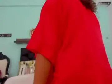 Chaturbate Live Sex Cam of scarlett_fox20