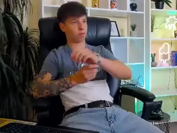 Chaturbate Live Sex Cam of thomas_edisonn
