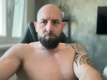 Chaturbate Free Porn Cam of tommyx01