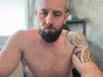 Chaturbate Live Sex Cam of tommyx01