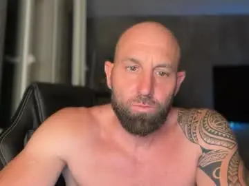 Chaturbate Live Sex Cam of tommyx01