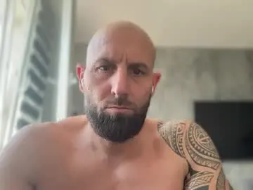 Chaturbate Free Porn Cam of tommyx01
