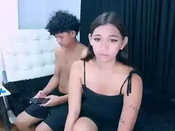 Chaturbate Live Sex Cam of unforgettable_ava