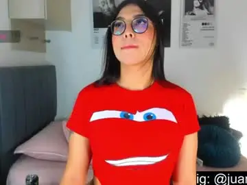 Chaturbate Adult Video Chat of hollyprincess_2