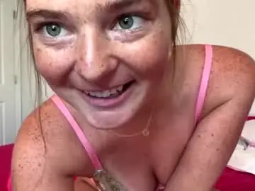 Chaturbate Nude Webcam of luluxoxo3