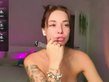 Chaturbate Live Sex of meow_moore
