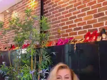 Chaturbate Sex Chat of helenceccile