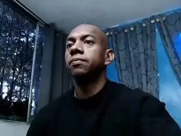 Chaturbate Free Live Porn of tom_miller