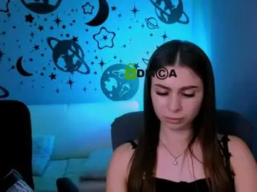 Chaturbate Live Sex Cam of naomi_perl