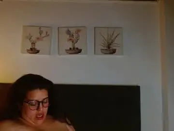 Chaturbate Best live sex cam show of andrea_secret_
