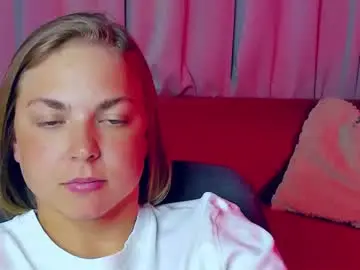 Chaturbate Live Sex Cam of tataflower