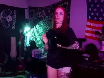 Chaturbate Watch Live Sex Cams of xxlilithmoonxx