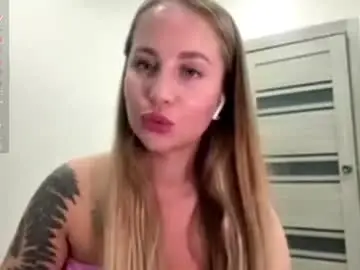 Chaturbate Adult Video Chat of maniebellehumeur