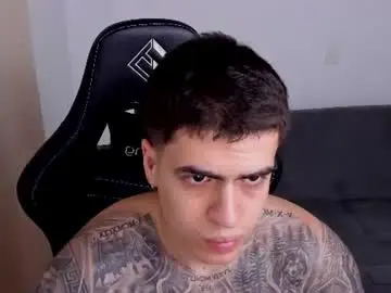Chaturbate Watch Live Sex Cams of mathew_wolf4