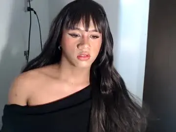 Chaturbate Live Sex Cam of naughtyhot_star19