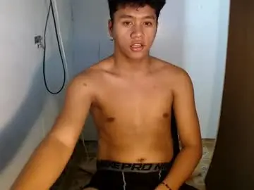 Chaturbate Live Sex Cam of naughtyhot_star19