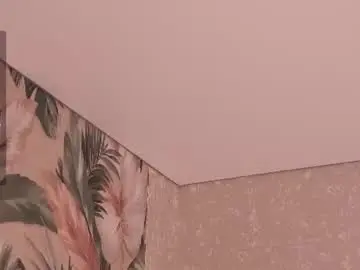 Chaturbate Live Sex Cam of zara_shine