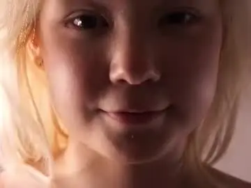 Chaturbate Adult Webcam of zara_shine