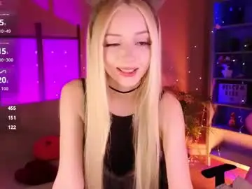 Chaturbate Free Porn Cam of aurasanrise