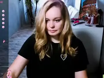 Chaturbate Live Sex Cam of bad_girl009