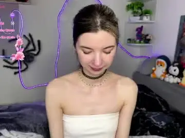 Chaturbate Free Porn Cam of emmie_everly