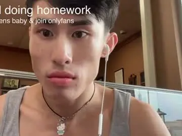 Chaturbate Live Sex of hottiewithabody101