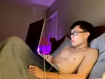 Chaturbate Watch Live Sex Cams of hottiewithabody101