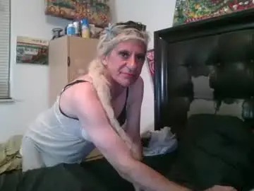 Chaturbate Live Porn of giovanni131971