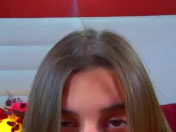 Chaturbate Live Sex Cam of arianaallens