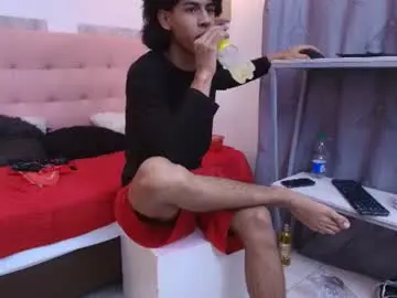Chaturbate Adult Webcam of zayn_fox32