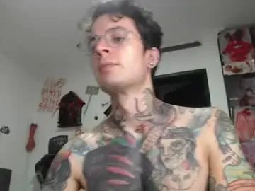 Chaturbate Live Sex of sebasbigdick_