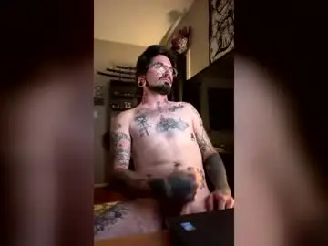 Chaturbate Free Live Porn of dennisman4151