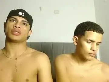 Chaturbate Live Sex Cam of jose_and_daniel