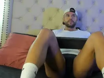 Chaturbate Live Porn of lyam_voss