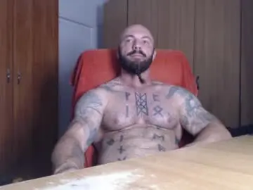 Chaturbate Free Live Porn of strongivan