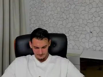 Chaturbate Watch Live Sex Cams of clintmasterss