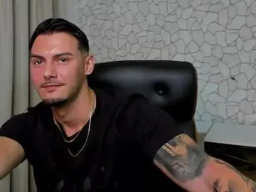Chaturbate Live Sex of clintmasterss