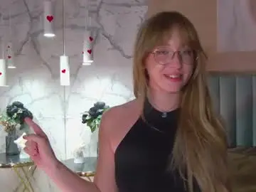 Chaturbate Sex Cam of loraineluff