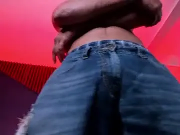 Chaturbate Live Sex Cam of marcusgrayy
