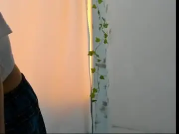 Chaturbate Watch Live Sex Cams of antonella_gomez22