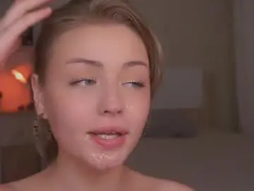Chaturbate Sex Cam of beatris_mils