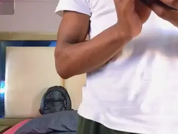 Chaturbate Free Porn Cam of charlesbrown_