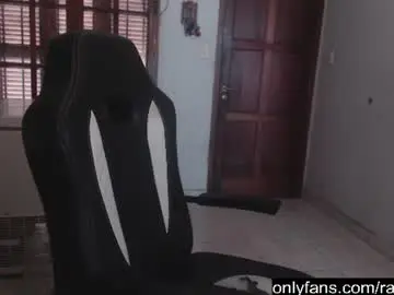Chaturbate Adult Webcams of ramisexyloveyou