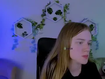 Chaturbate Sex Cam of sadie_peach